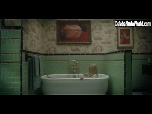 Bella Heathcote Hot , Sensual in Strange Angel (series) (2018) 1