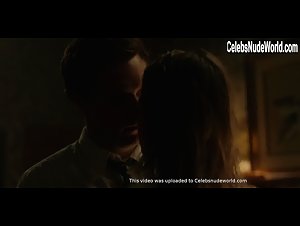 Bella Heathcote Hot , Sensual in Strange Angel (series) (2018) 13