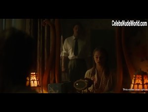 Bella Heathcote Hot , Sensual in Strange Angel (series) (2018) 6