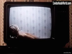 Kristine Rose Explicit , Bathtub in Undici giorni, undici notti 2 (1990) 2