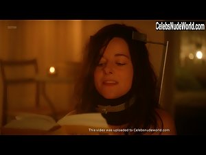 Laure Calamy in Dix pour cent (series) (2015) 18