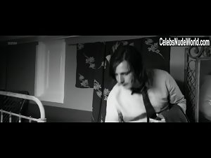 July Janssen in Het leven is vurrukkulluk (2018) 19