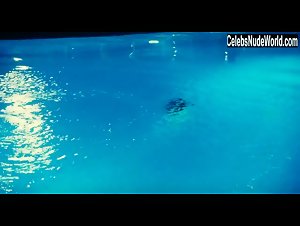 Judith Chemla in Camille redouble (2012) 9