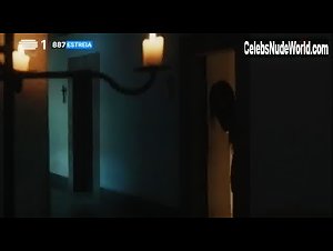 Joana Ribeiro Costume , boobs in Madre Paula (series) (2017) 7