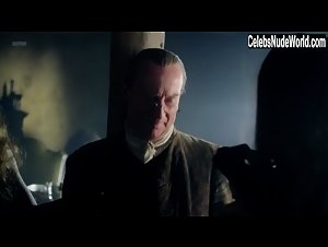 Nina Johnston in Outlander (series) (2014) 3