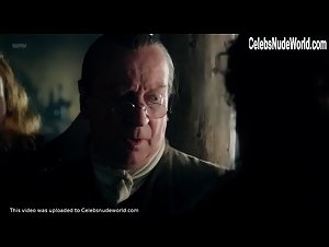 Nina Johnston in Outlander (series) (2014) 4