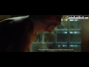 Jennifer Ulrich in 205 - Zimmer der Angst (2011) 6