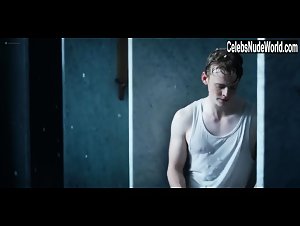Angela Bundalovic in Rain (series) (2018) 12