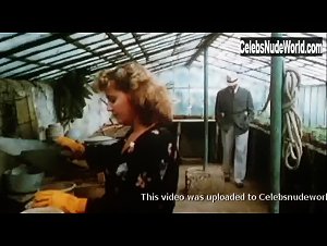 Jenny Tamburi boobs , Butt in Voglia di guardare (1986) 4