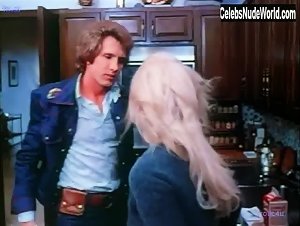 Jennifer Welles Vintage , Kissing in Confessions of a Young American Housewife (1974) 19