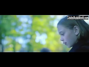 Jenna Kramer in In Search of Fellini (2017) 10