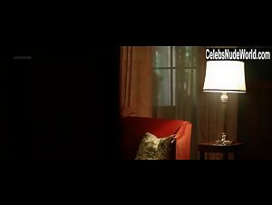 Jennifer Blanc in Havenhurst (2016) 3