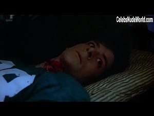 Jeannine Taylor in Friday the 13th (1980) 15