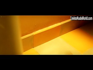 Isis Peyrade in Le fabuleux destin d'Amelie Poulain (2001) 3