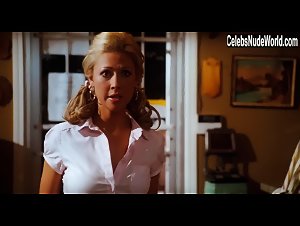 Holly Eglington in Stan Helsing (2009) 2