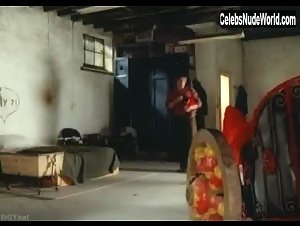 Abigail Clayton Blonde , boobs in Ciao maschio (1978) 15