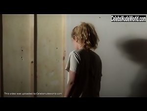Evelyne Brochu in L'appartement (short) (2012) 5