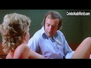Evelyne Trager in Die Stewardessen (1971) 7