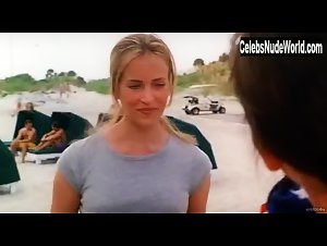 Erinn Bartlett in In Crowd (2000) 15