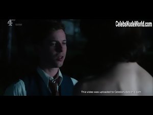 Emma Appleton Outdoor , Explicit in Traitors (series) (2019) 9