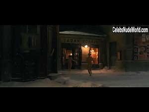 Emma Drogunova in Der Trafikant (2018) 10