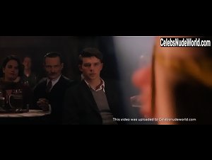 Emma Drogunova in Der Trafikant (2018) 15