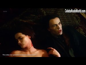 Elvira Deatcu in Vampire Journals (1997) 15