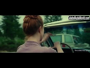 Grace Glowicki in Suck It Up (2017) 16