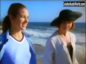 Passion Cove S02E02 - Enchanted Weekend 3