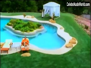 Passion Cove S02E06 - Over By Sunday 14