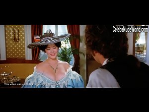 Denise Kellogg in Tai-Pan (1986) 15