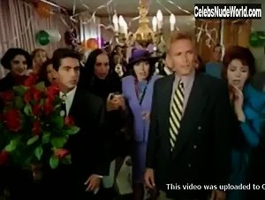 Claudia Vega in Mujeres infieles (1995) 19