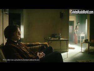 Claire Proctor in I'm Dying Up Here (series) (2017) 10
