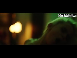 Annabelle Dexter-Jones in White Girl (2016) 10