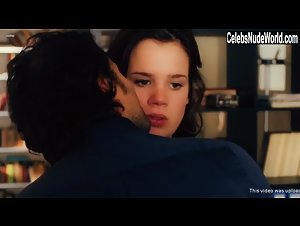 Anna Raadsveld Big boobs , Topless in LelleBelle (2010) 4