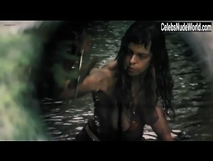 Pollyanna McIntosh in Woman (2011) 1
