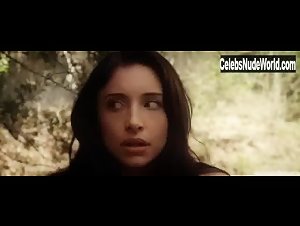 Amanda Moon Ray in Lumberjack Man (2015) 18