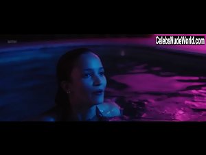 Agostina Bettinelli Wet , Topless Beach In Desearas al hombre de tu hermana (2017) 3