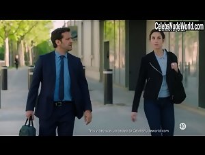 Anne Azoulay in Le Bureau des Legendes (series) (2015) 6
