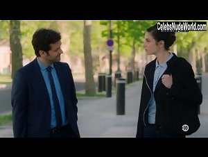 Anne Azoulay in Le Bureau des Legendes (series) (2015) 9