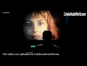 Anne Gautier in Es ist nicht leicht ein Gott zu sein (1989) 20