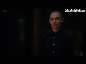 Asia Kate Dillon in Billions (series) (2016) 4