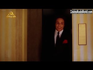 Azizi Johari in Body and Soul (1981) 2