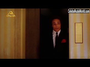 Azizi Johari in Body and Soul (1981) 3