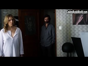 Barbara Chichiarelli in Suburra (series) (2017) 11