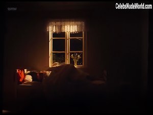 Bianca Cruzeiro in Vinden blaser vart den vill (2017) 19