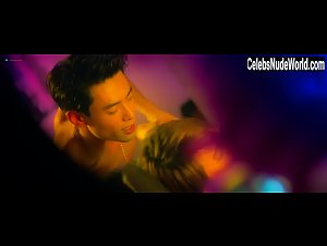 Candy Yuen nude, boobs scene in Aap wong (2015) 8