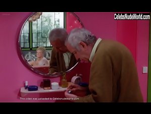 Catherine Alric in Tendre poulet (1977) 3