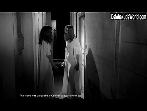 Ariane Sapriel in Le viol du vampire (1968) 3