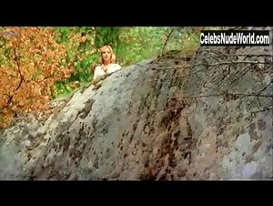 Cathja Graff in Laura's Toys (1975) 18